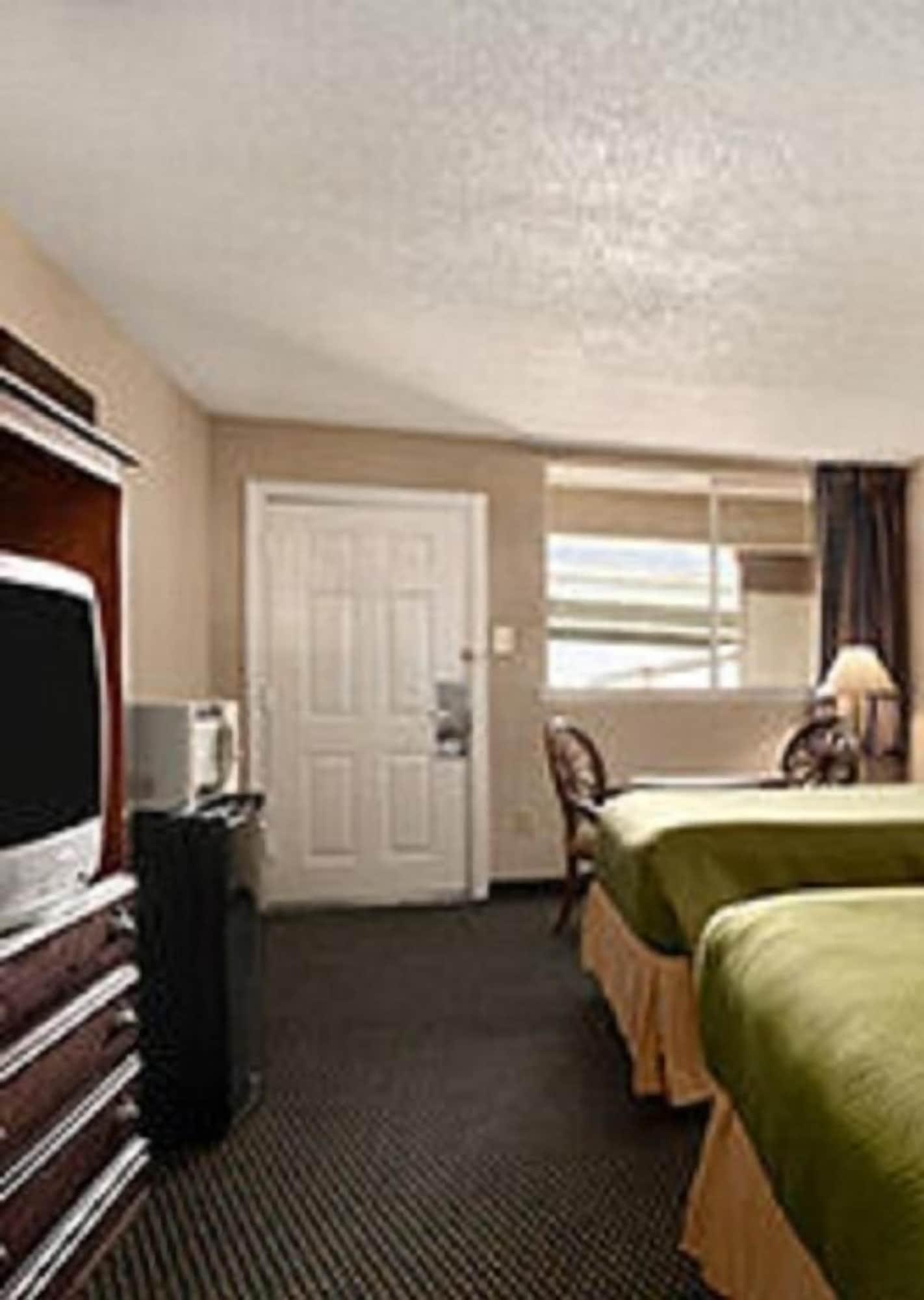 Travelodge By Wyndham New Orleans Harvey Hotel Exteriör bild